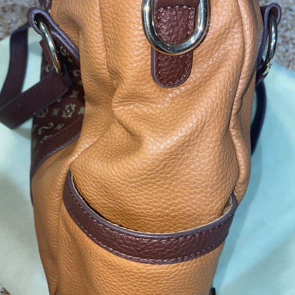 *SOLD* The Danbury Mint/ Jane Seymour Tote - Picture 5 of 11